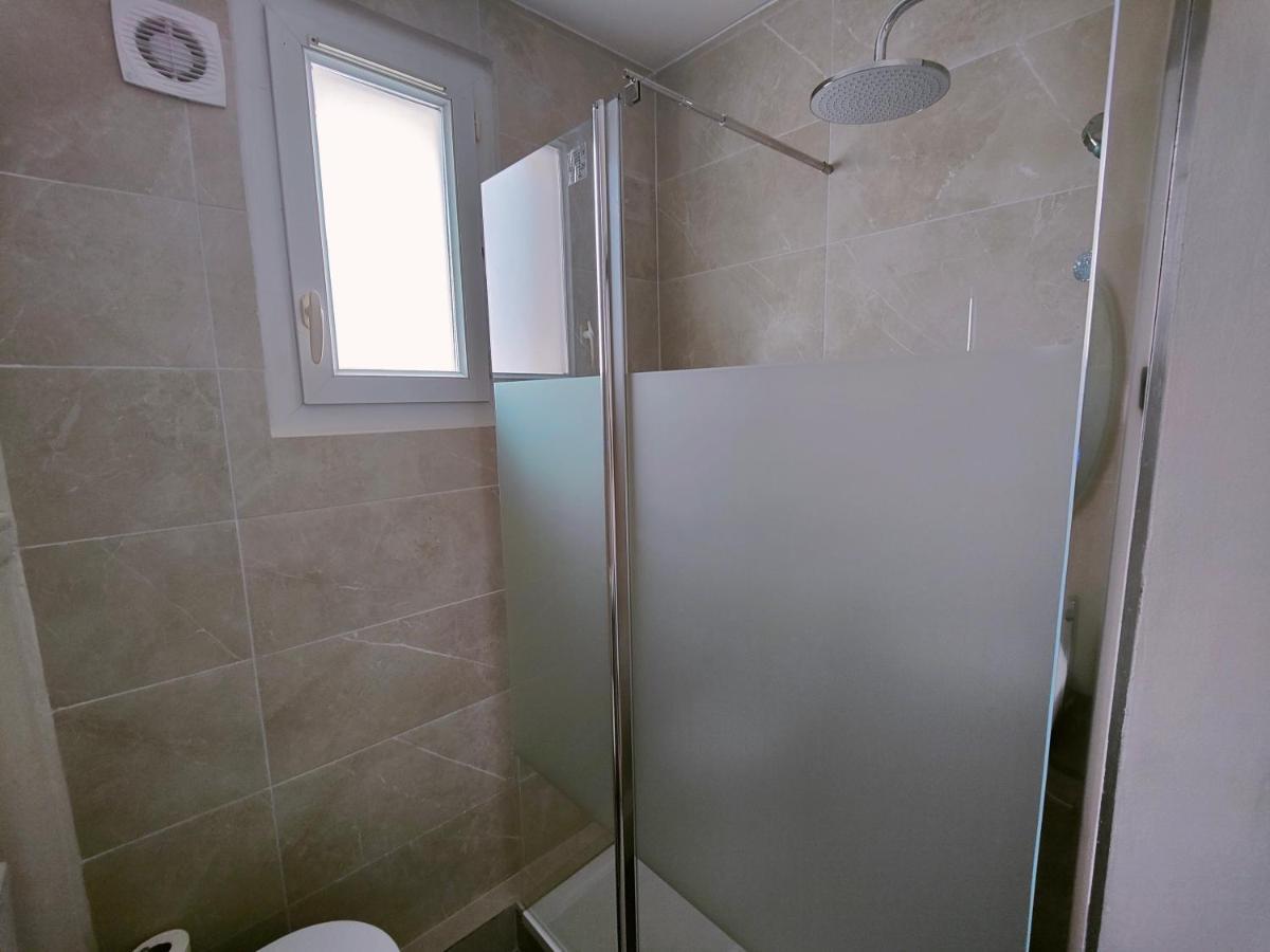 Appartement Business 라 가렌느-콜롱브 외부 사진